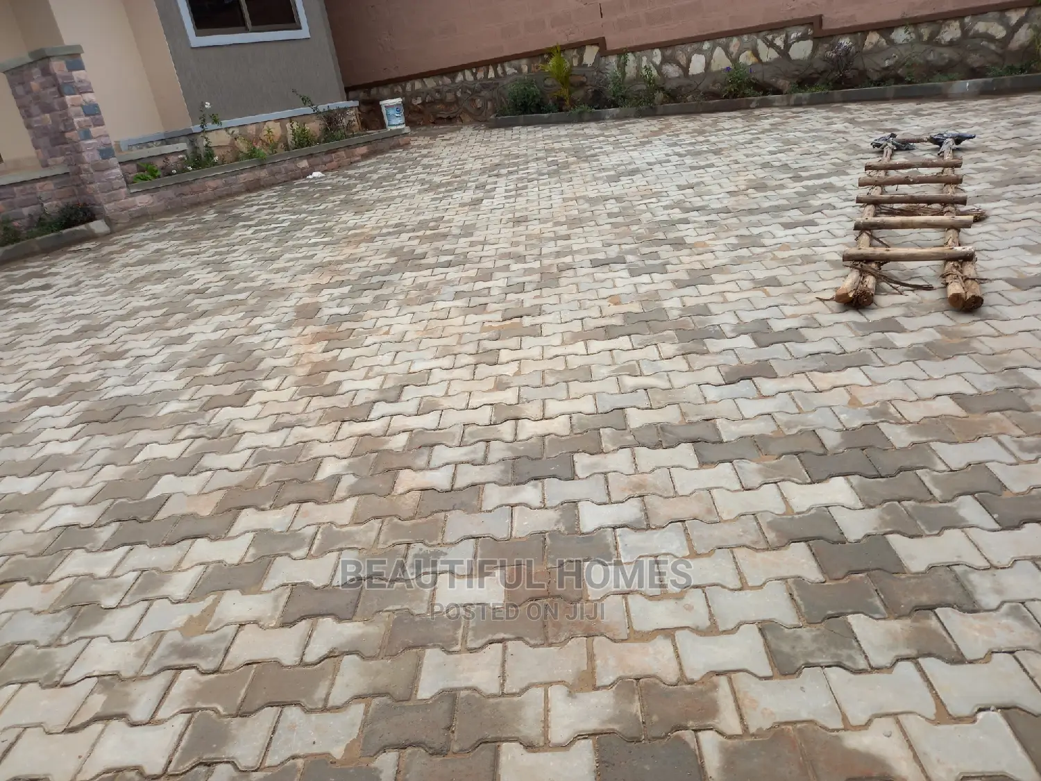 Furnished 3bdrm Bungalow in Nakwero, Kira for sale in Kira