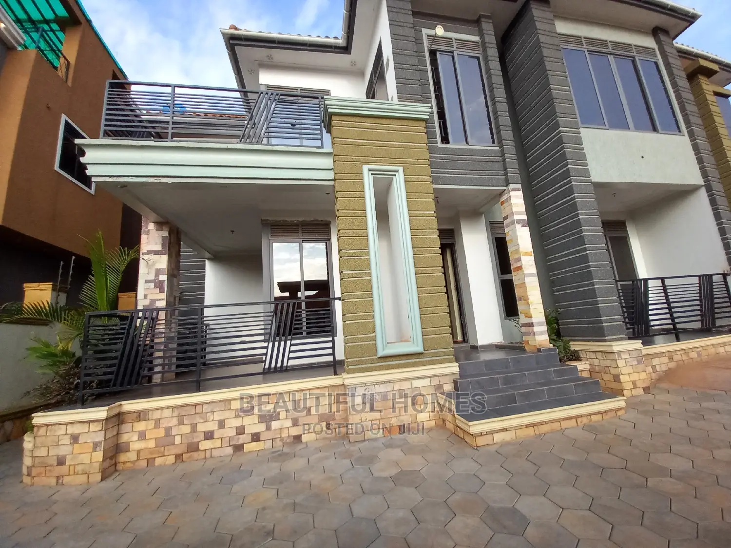 Furnished 5bdrm House in Kyanja Upscale, Central Division for sale in Central Division