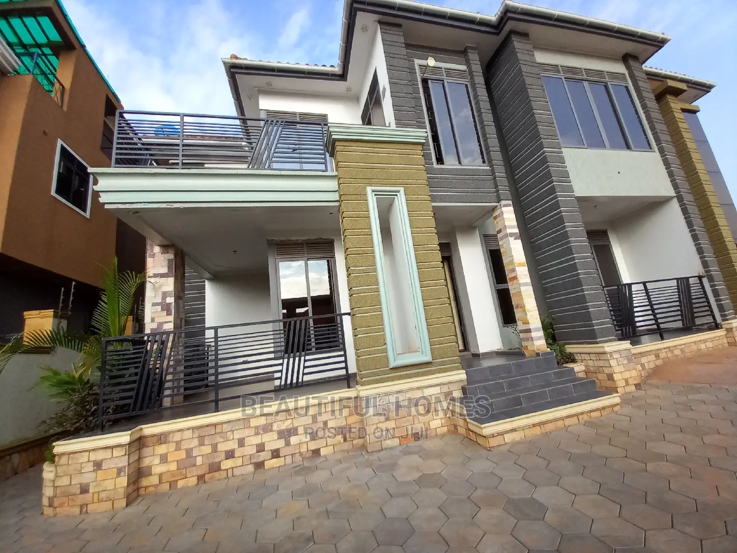 Furnished 5bdrm House in Kyanja Upscale, Central Division for sale in Central Division