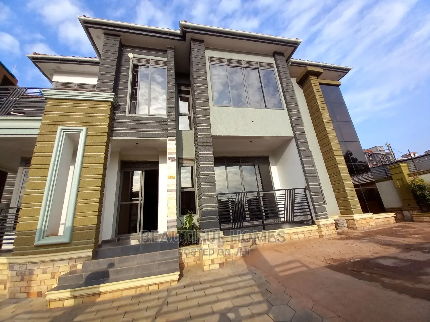Furnished 5bdrm House in Kyanja Upscale, Central Division for sale in Central Division