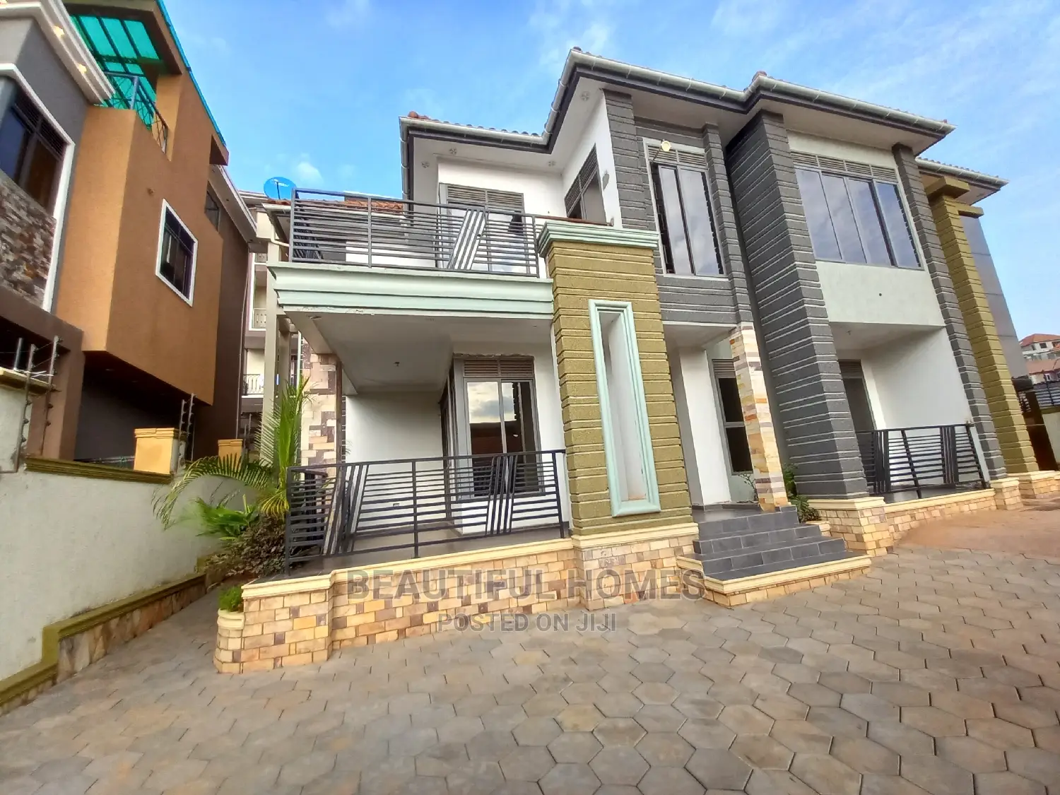 Furnished 5bdrm Duplex in Kyanja Tarmacked, Nakawa for sale in Nakawa