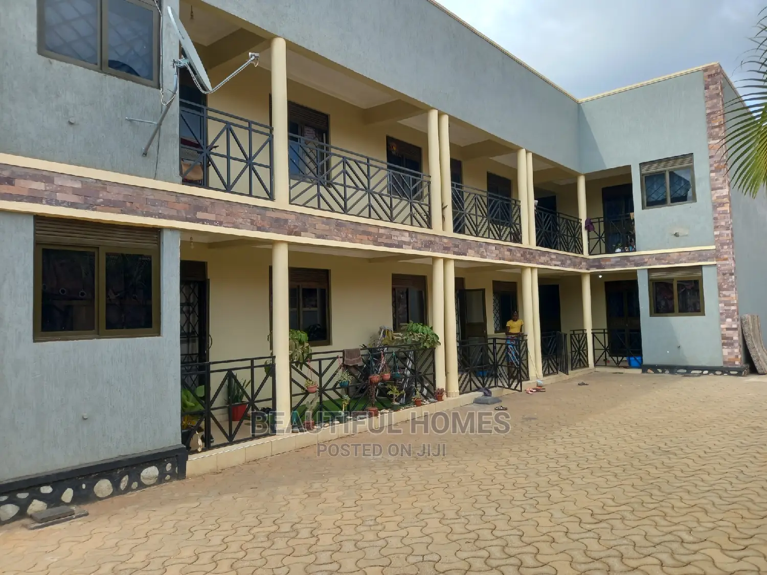 Furnished 1bdrm Apartment in Kira Town, Central Division for sale in Central Division