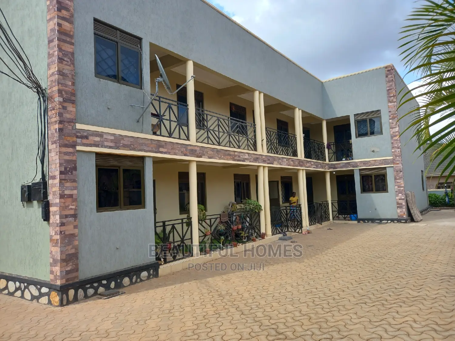 Furnished 1bdrm Block of Flats in Kira Town, Central Division for sale in Central Division