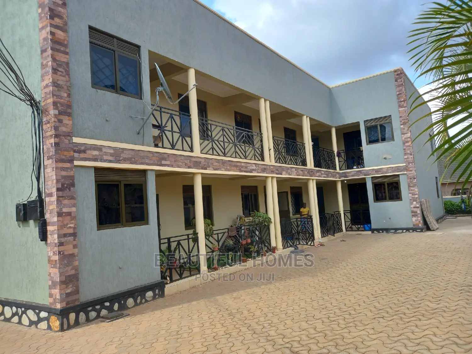 Furnished 1bdrm Block of Flats in Kira Town, Central Division for sale in Central Division