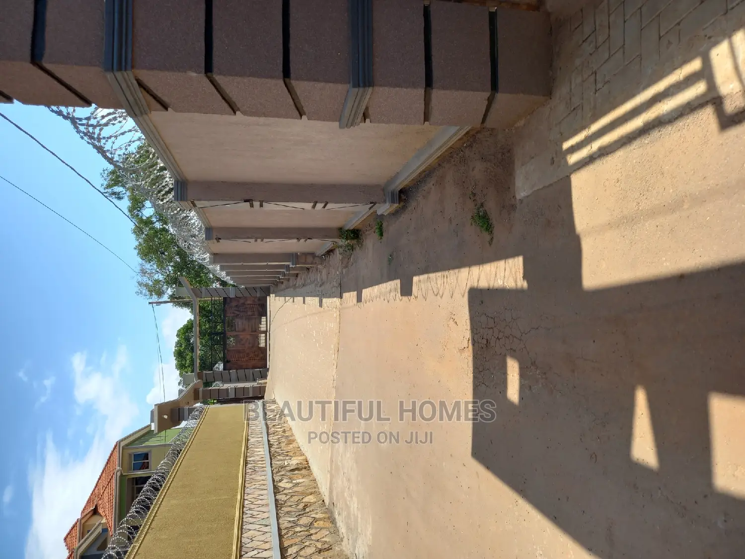 Furnished 2bdrm Apartment in Kyaliwajjara, Central Division for sale in Central Division