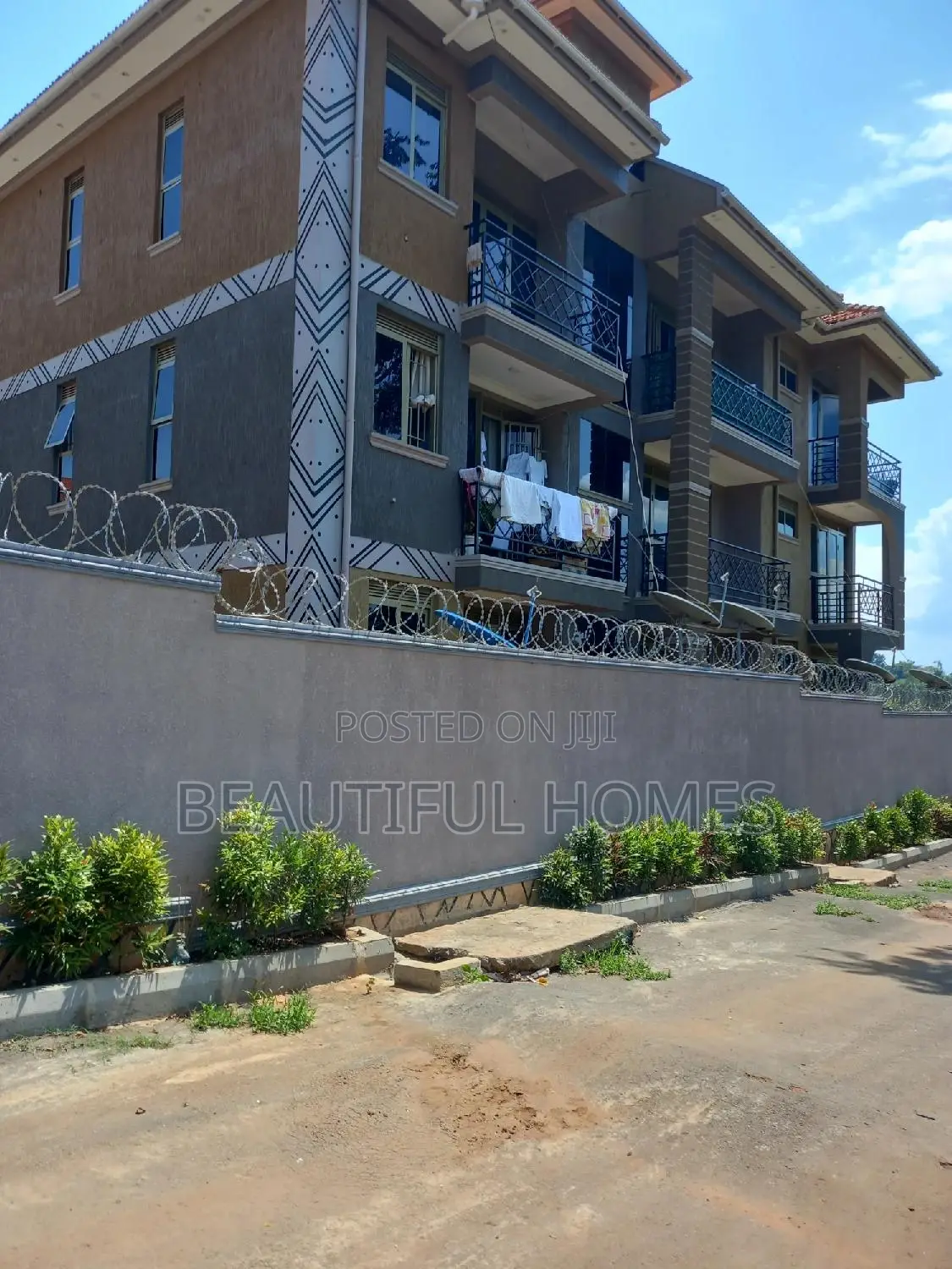 Furnished 2bdrm Apartment in Kyaliwajjara Tarmack, Central Division in Central Division
