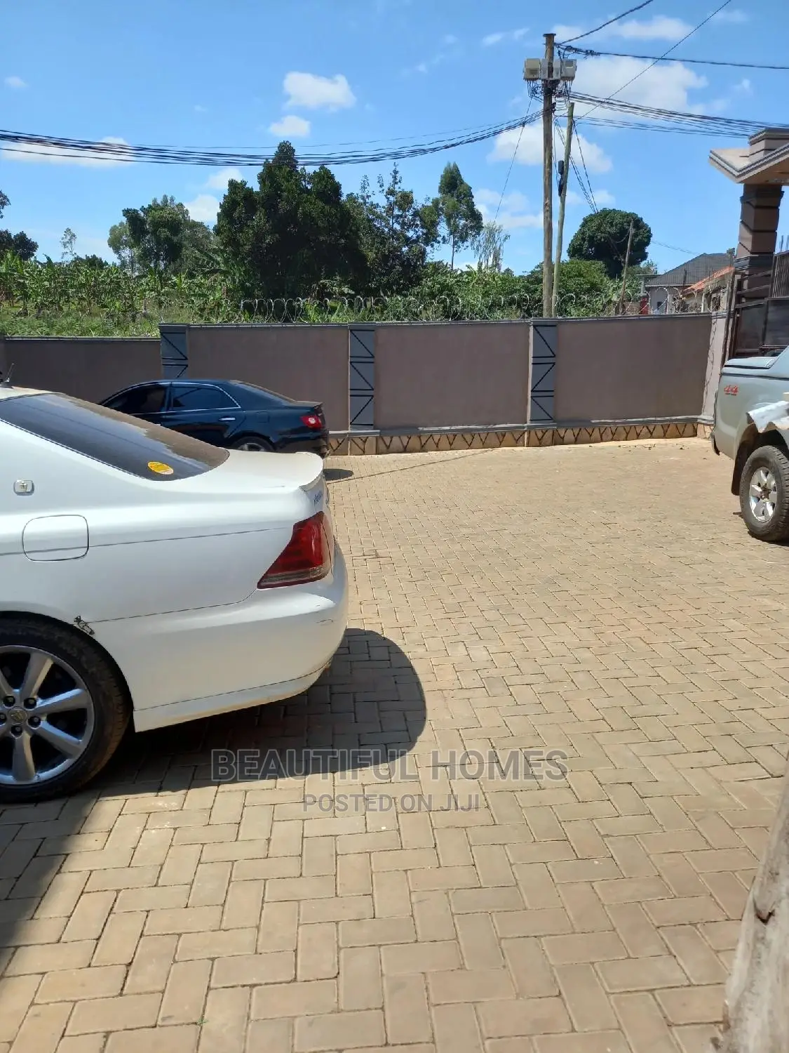 Furnished 2bdrm Apartment in Kyaliwajjara Tarmack, Central Division in Central Division