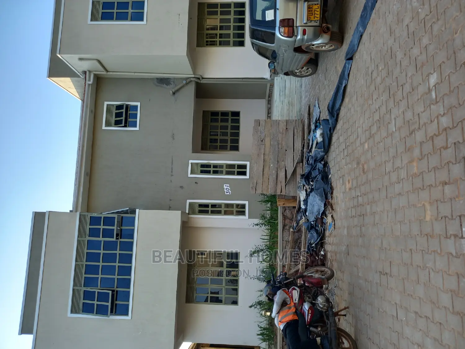 Furnished 5bdrm Duplex in Kira, Central Division for sale in Central Division
