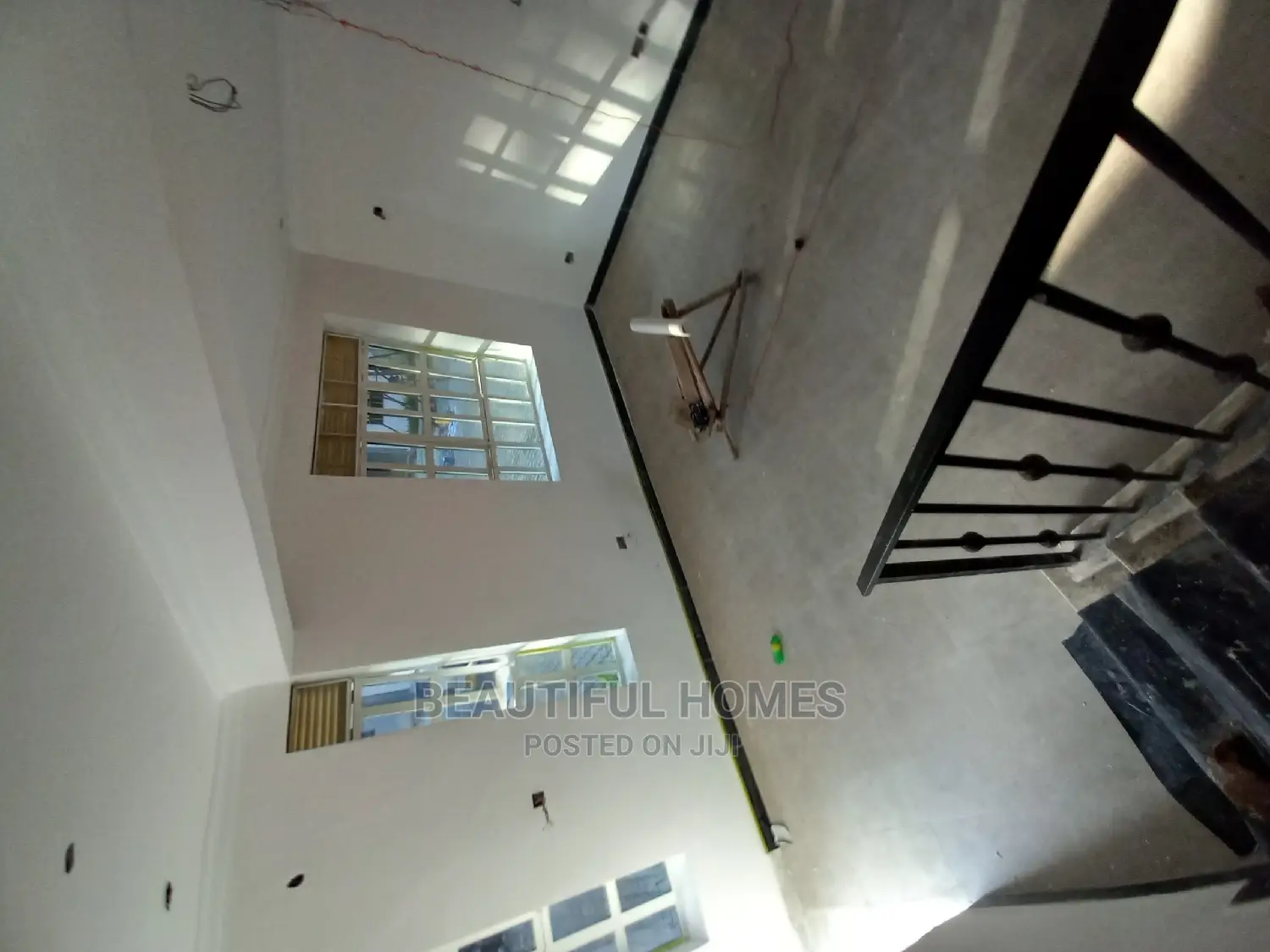 Furnished 5bdrm Maisonette in Kira for sale in Kira