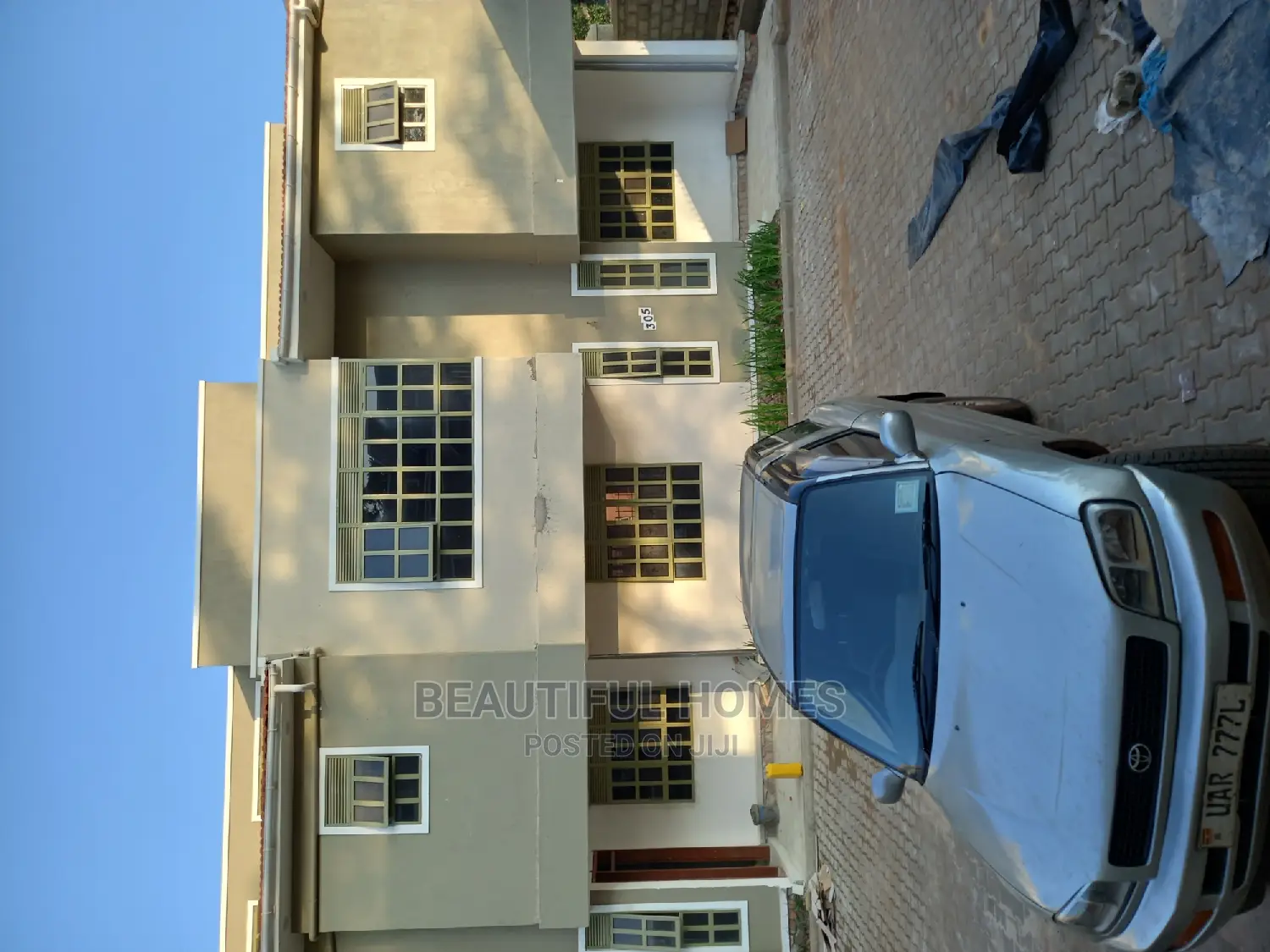 Furnished 5bdrm Mansion in Kira Corporate for sale in Kira