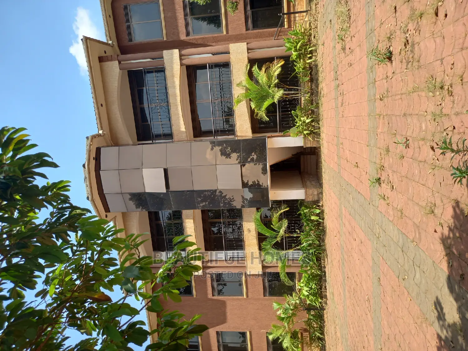 Furnished 2bdrm Apartment in Najjera Tarmack, Nakawa for sale in Nakawa