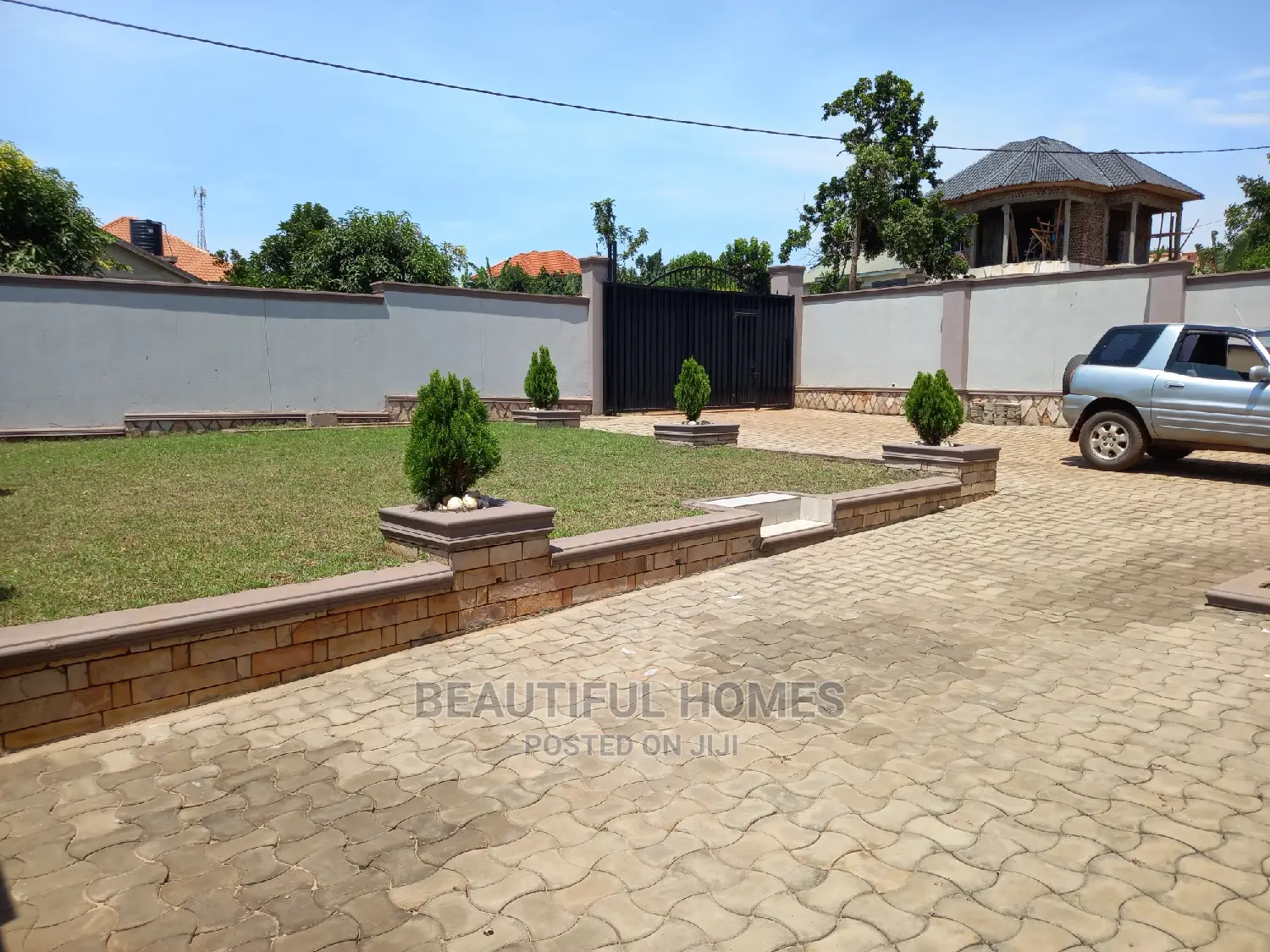 Furnished 4bdrm House in Kira for sale in Kira