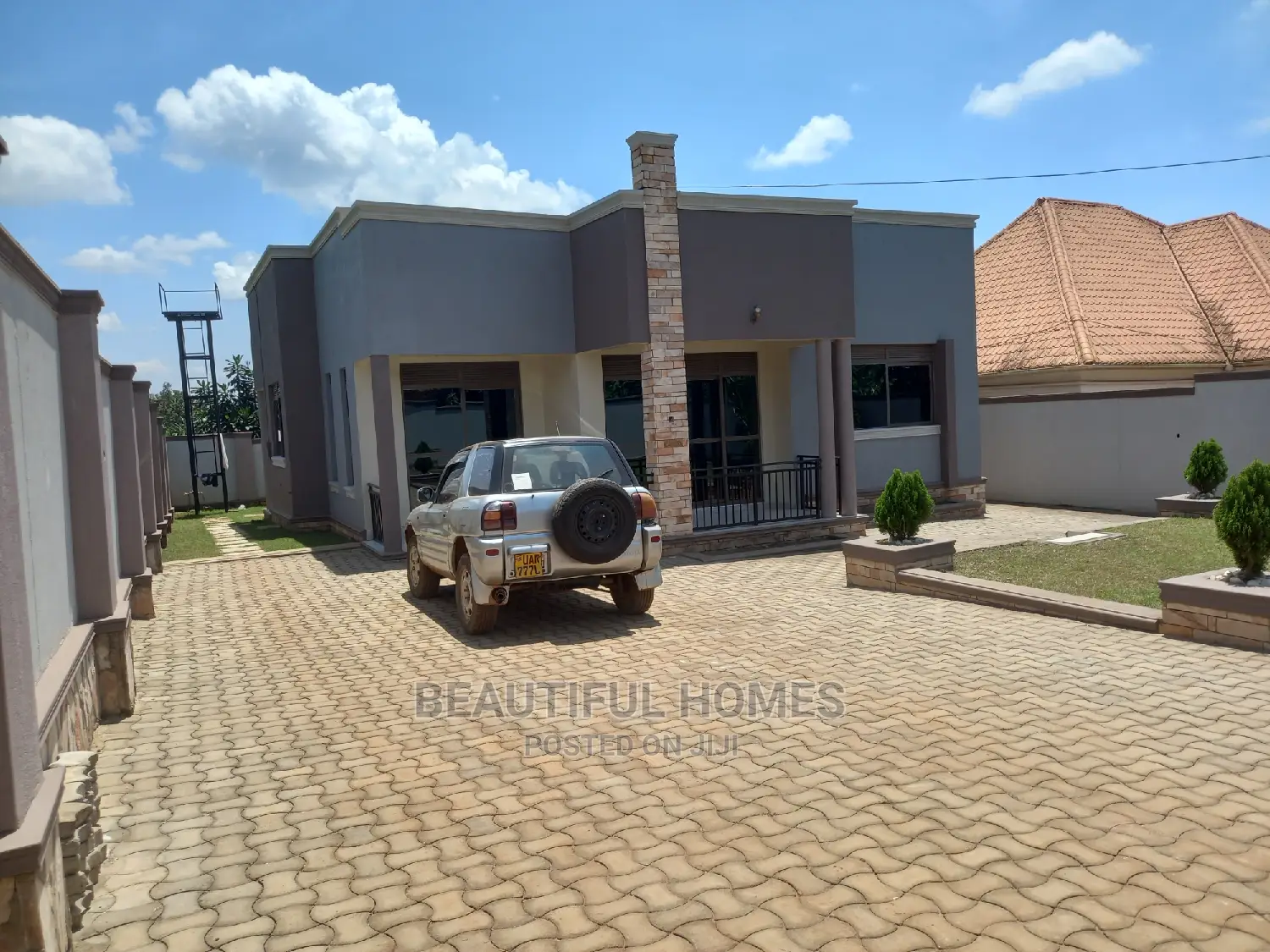 Furnished 4bdrm Bungalow in Kira for sale in Kira