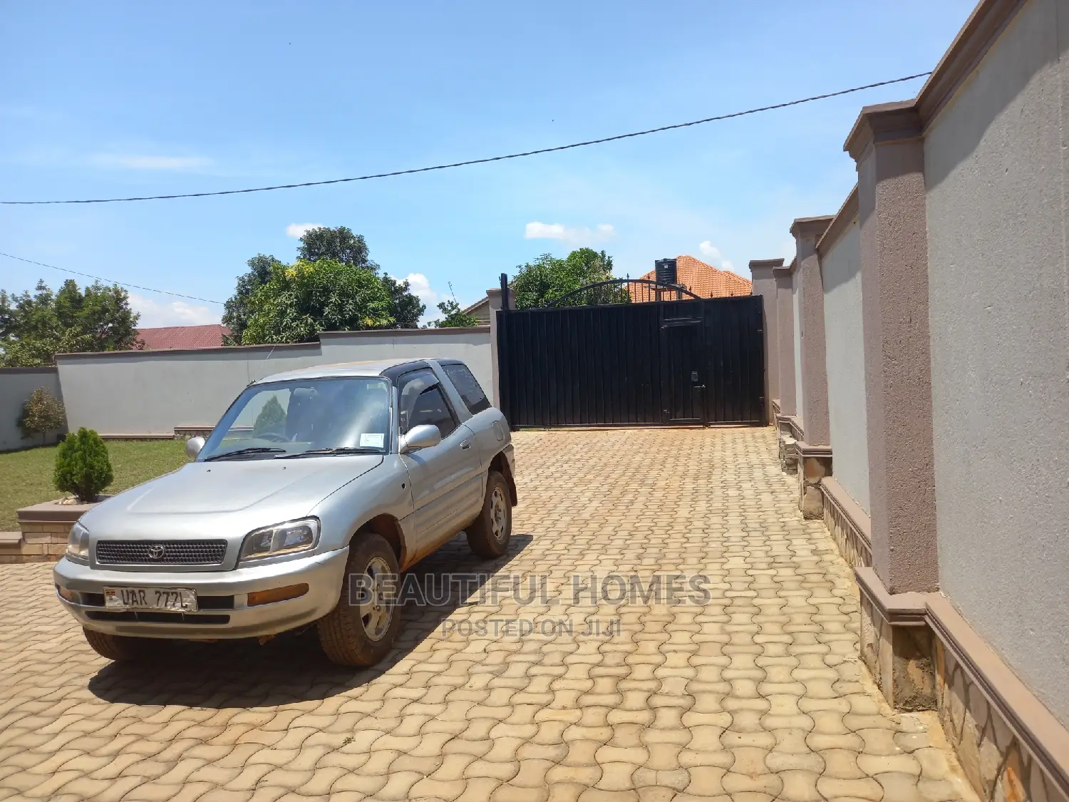 Furnished 4bdrm House in Kira for sale in Kira