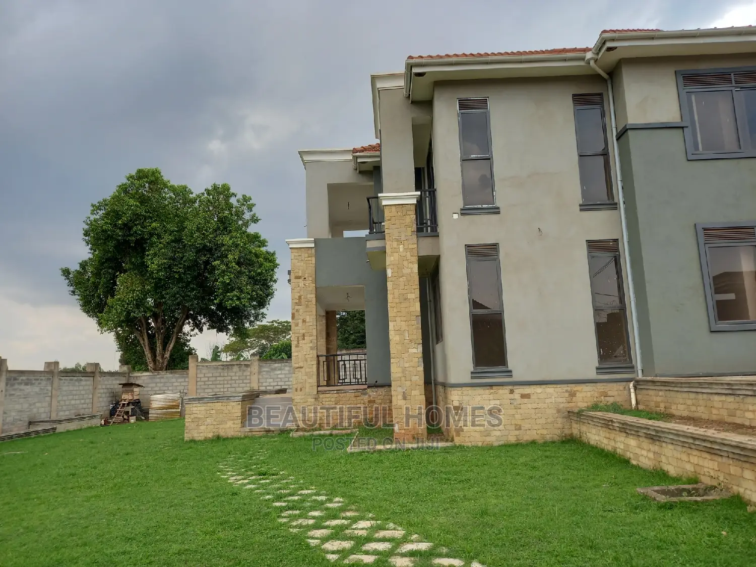 Furnished 6bdrm Mansion in Kyaliwajjara, Nakawa for sale in Nakawa