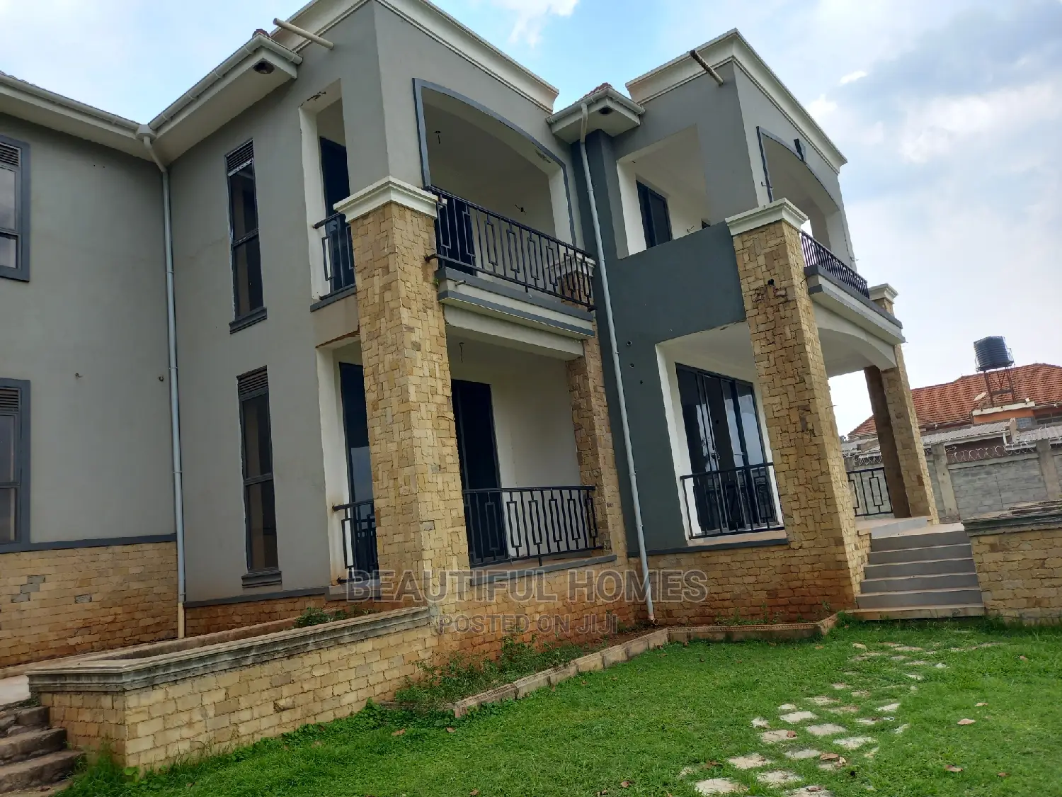 Furnished 6bdrm Mansion in Kyaliwajjara, Nakawa for sale in Nakawa