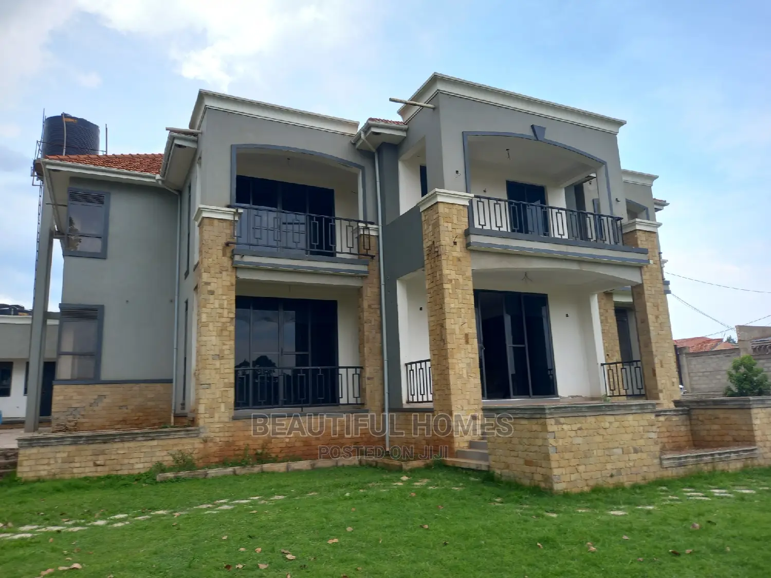 Furnished 6bdrm Mansion in Kyaliwajjara, Nakawa for sale in Nakawa