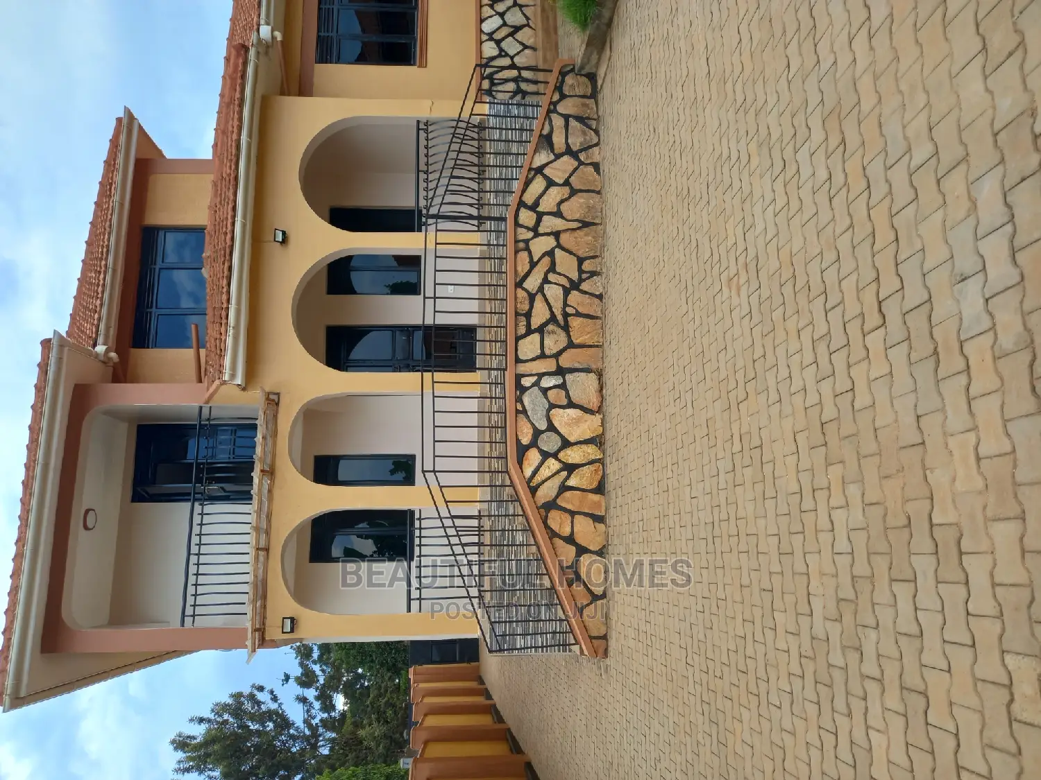 Furnished 5bdrm House in Kira for sale in Kira