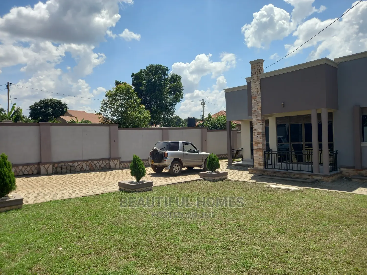 Furnished 4bdrm House in Kira for sale in Kira