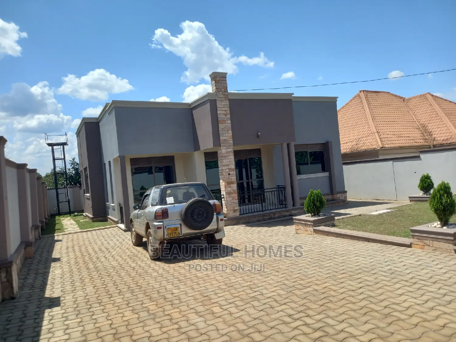 Furnished 4bdrm House in Kira for sale in Kira