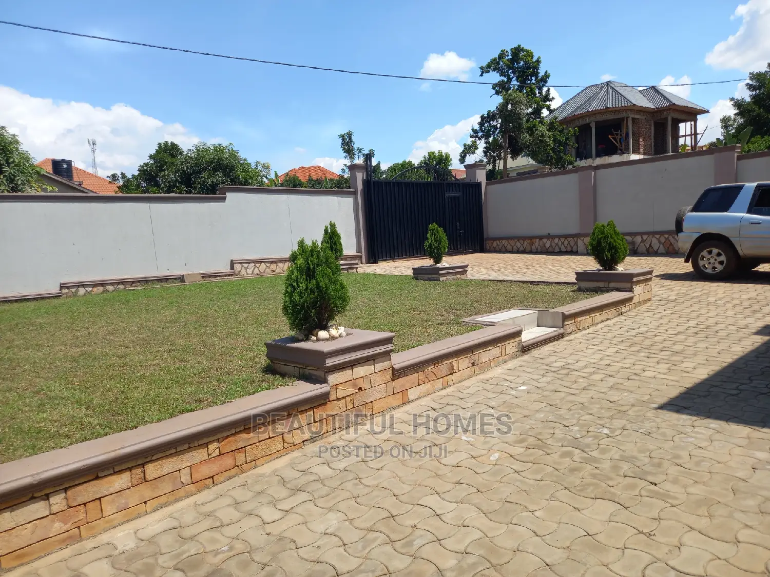 Furnished 4bdrm House in Kira for sale in Kira