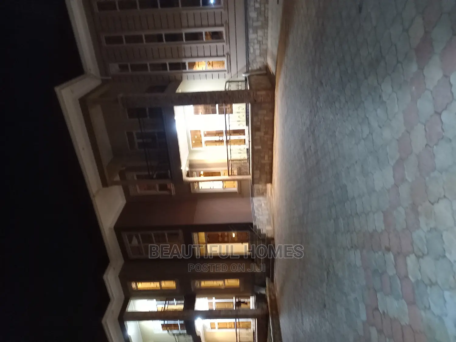 Furnished 7bdrm House in Kira for sale in Kira