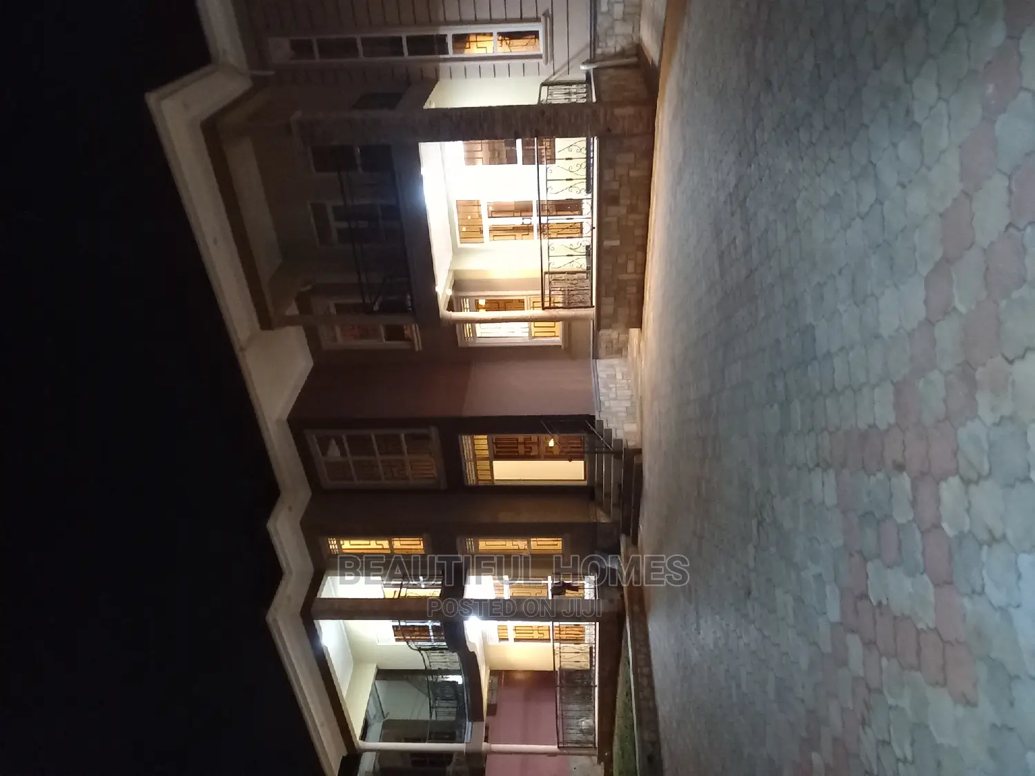 Furnished 7bdrm House in Kira for sale in Kira