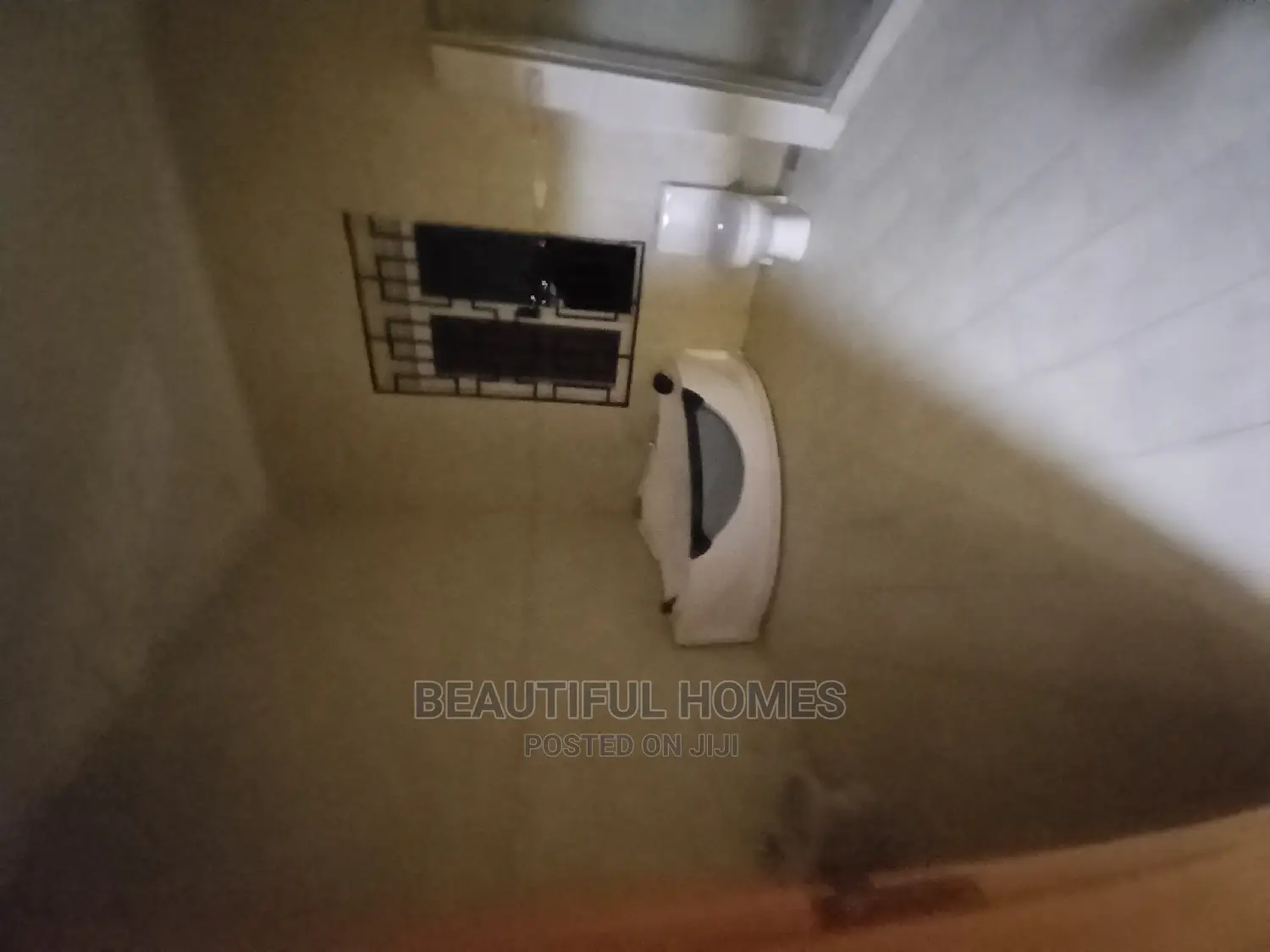 Furnished 7bdrm House in Kira for sale in Kira