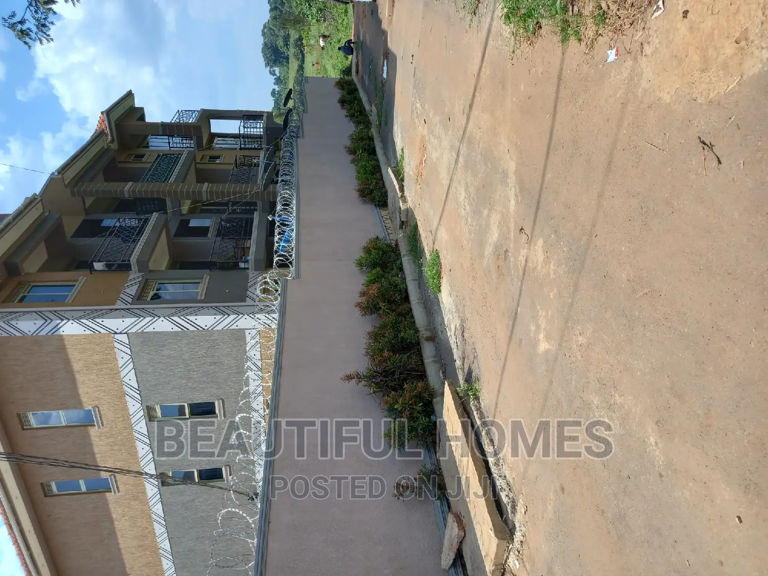 Furnished 2bdrm Block of Flats in Kyaliwajjara, Central Division in Central Division