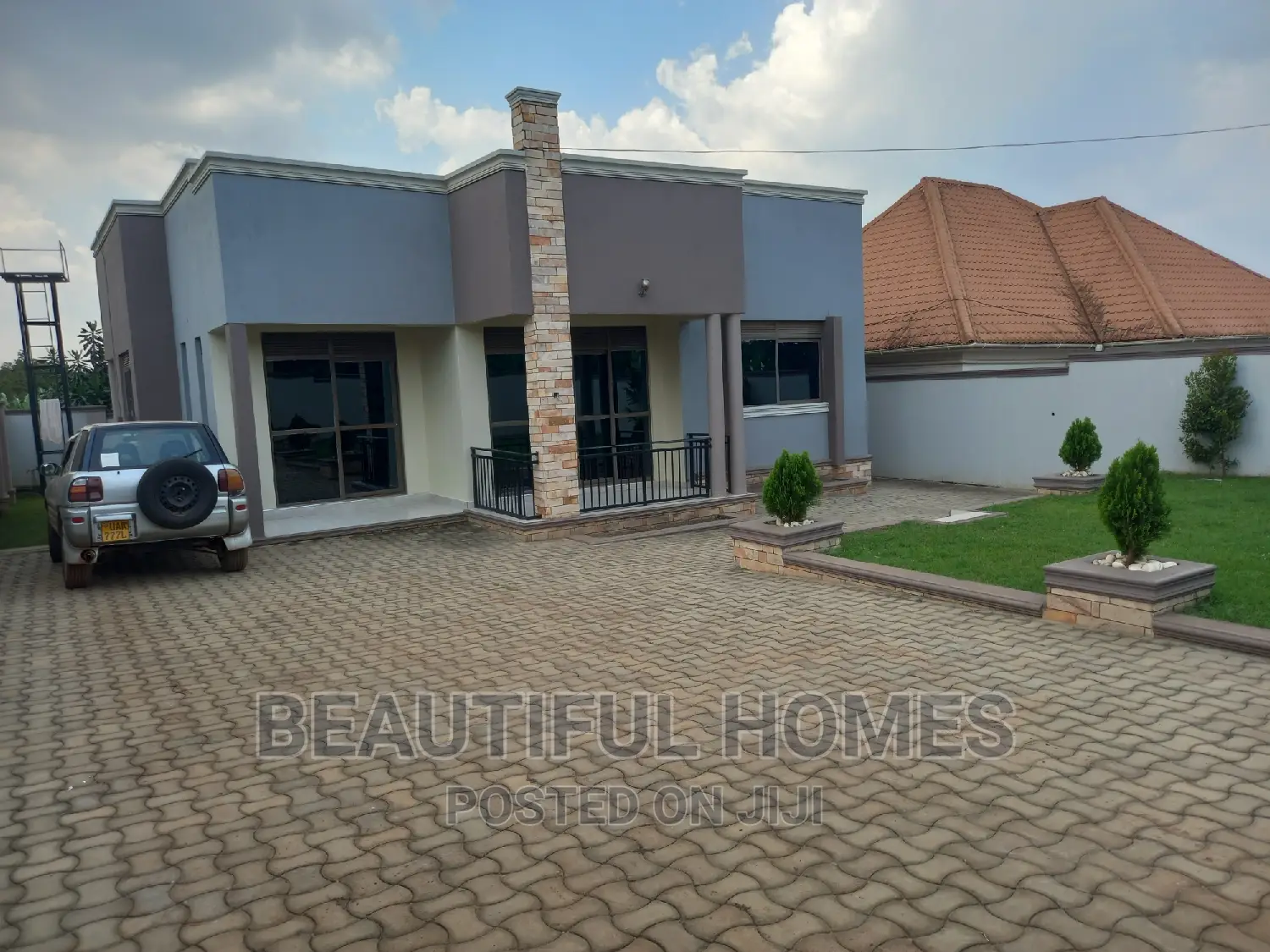 Furnished 4bdrm Bungalow in Kira for sale in Kira
