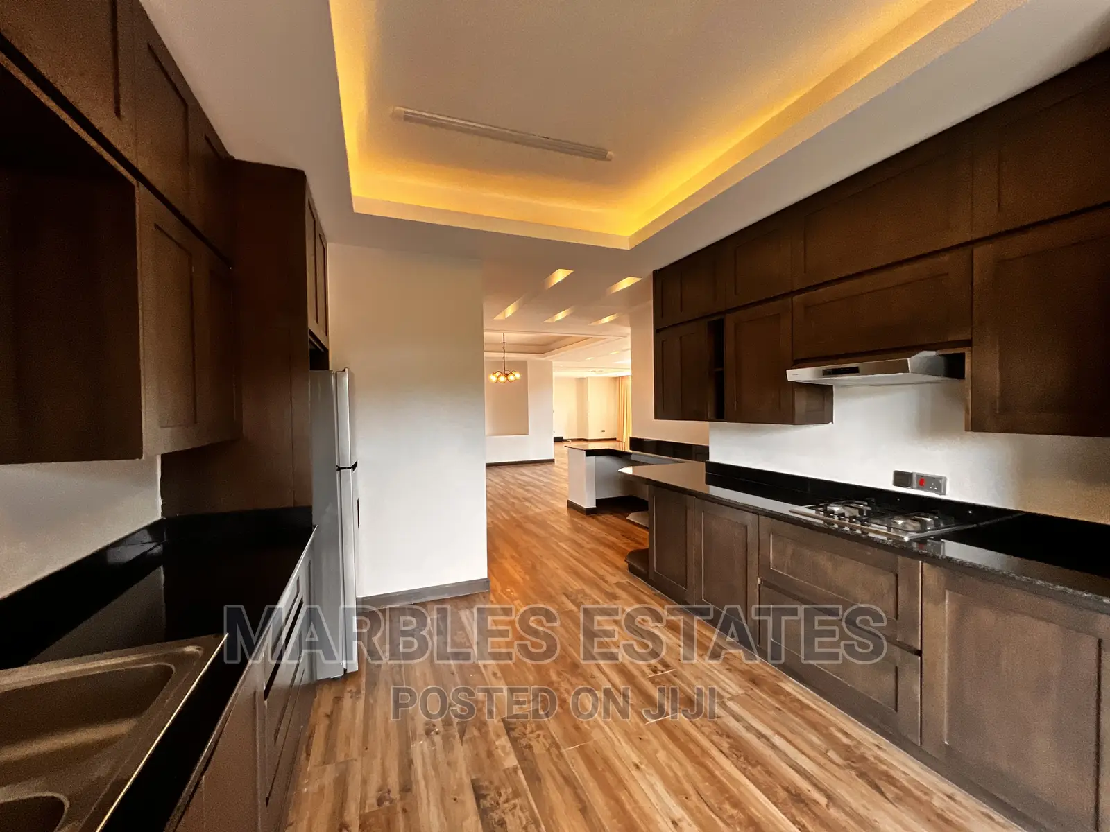 5bdrm Penthouse in Kololo, Central Division for rent in Central Division