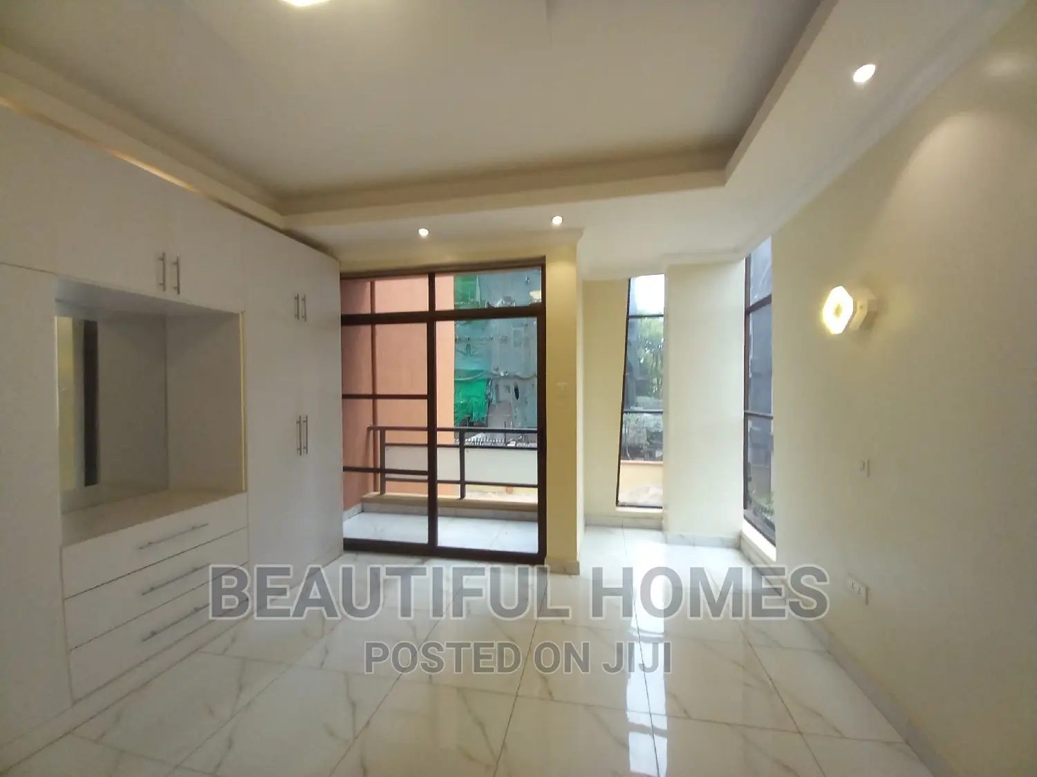 Furnished 3bdrm Condo in Kololo, Central Division for sale in Central Division
