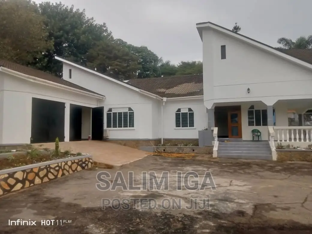 4bdrm Bungalow in Kololo Property, Central Division for rent in Central Division