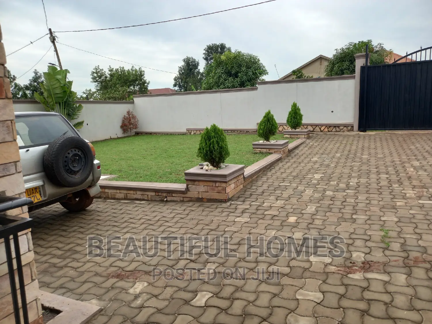 Furnished 4bdrm House in Kira for sale in Kira