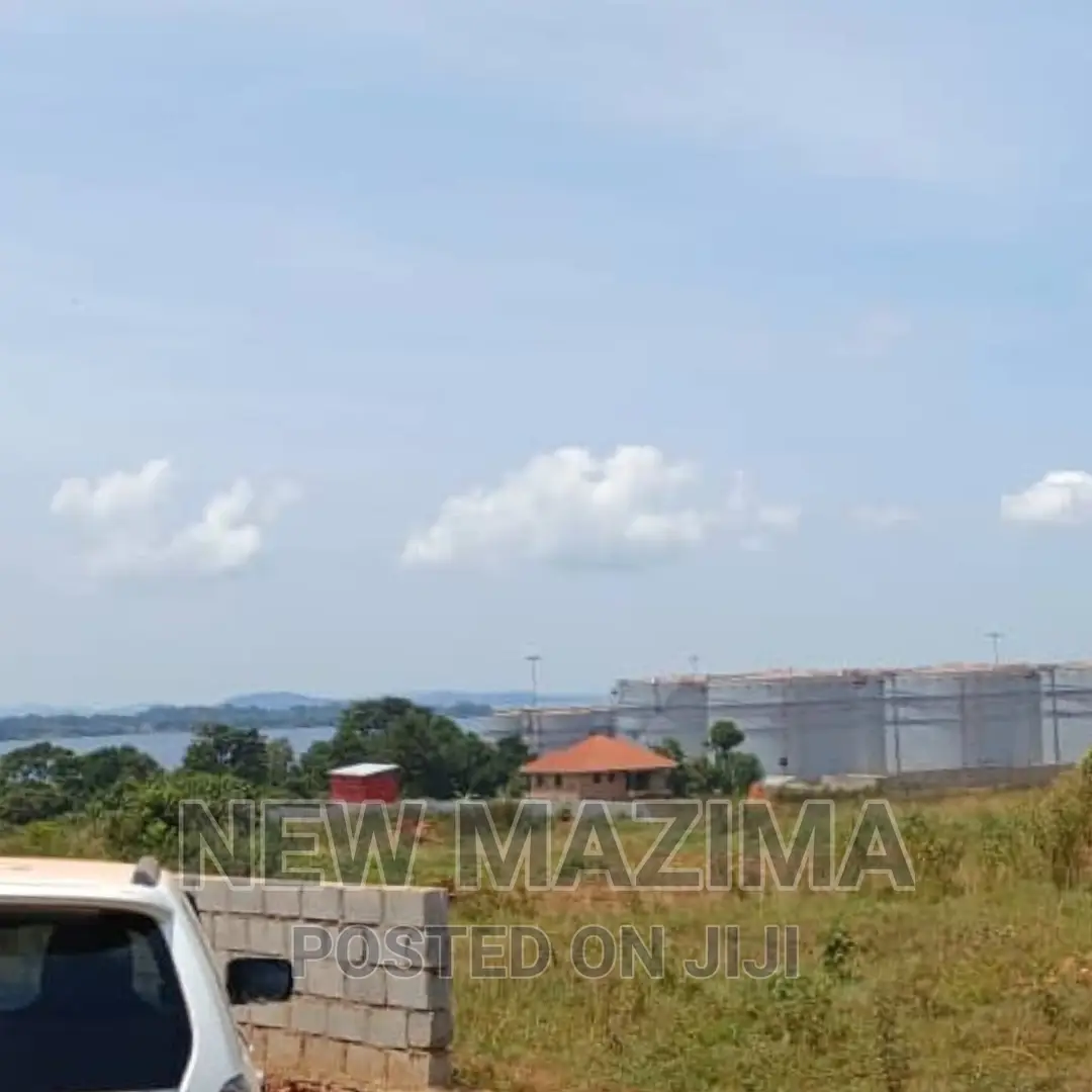 34 Decimals on Quicksale Inheart of Kawuku Ntebe Rd Lakeview in Central Division