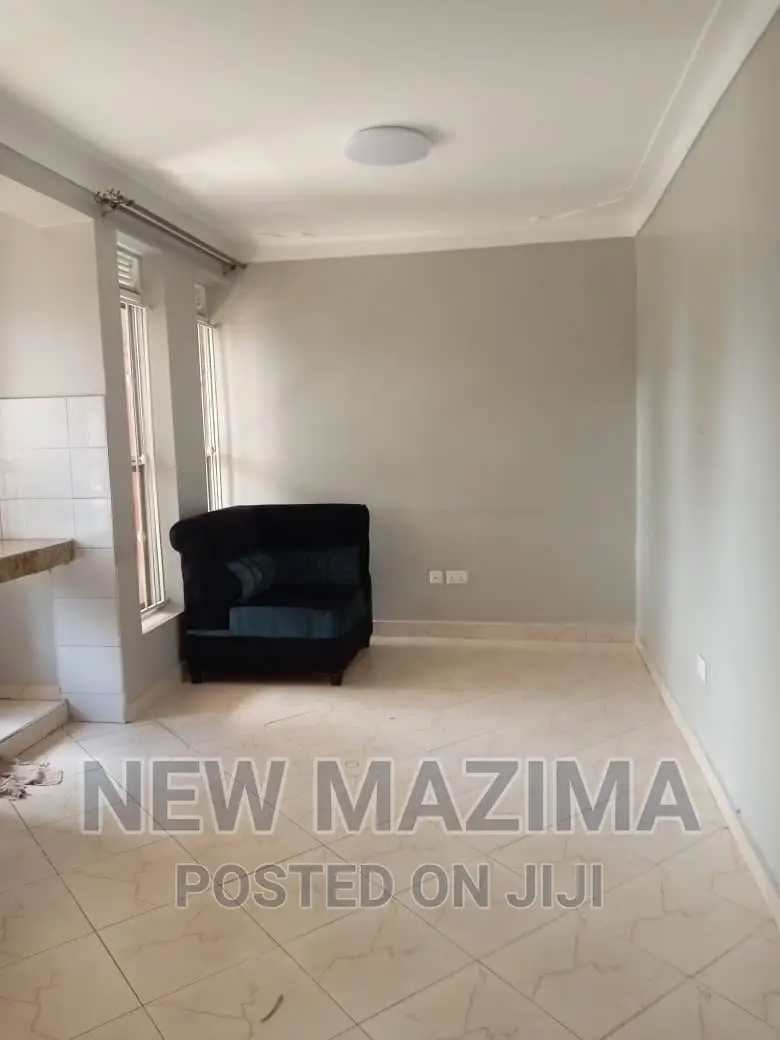 6bdrm Block of Flats in Makindye Kizungu, Central Division for sale in Central Division