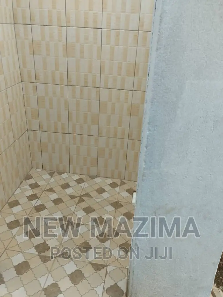 2bdrm House in Nsangi Town, Central Division for sale in Central Division