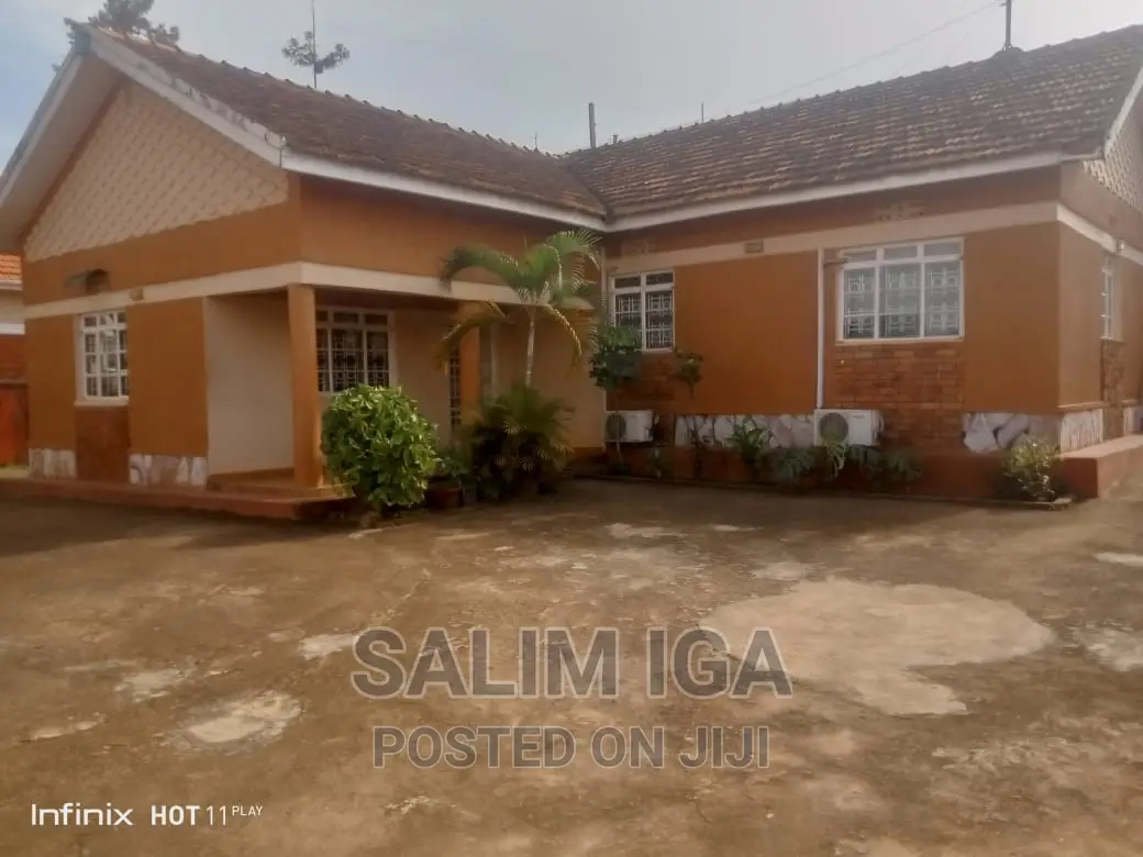 4bdrm Bungalow in Kololo Property, Central Division for sale in Central Division