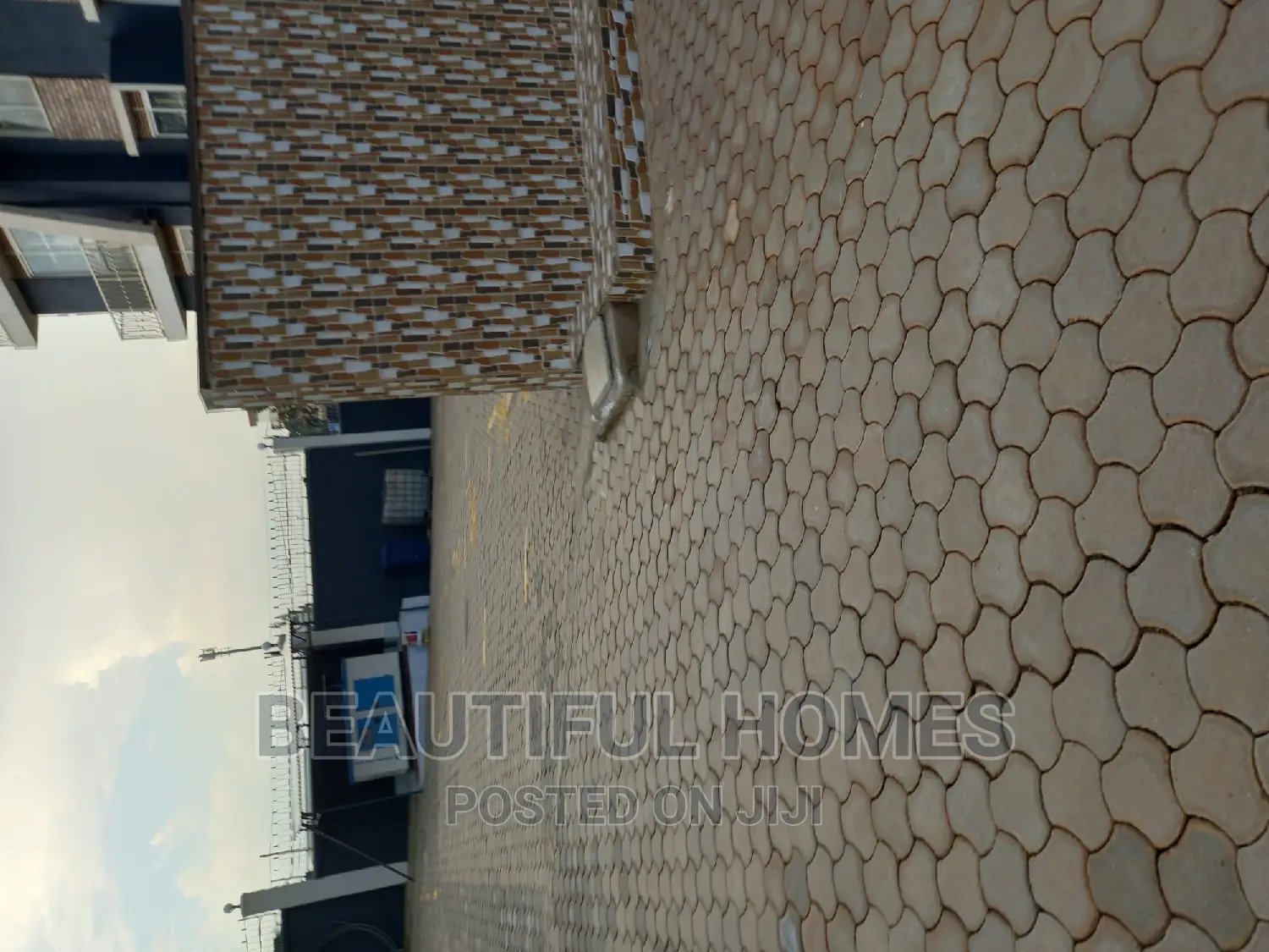 Furnished 2bdrm Condo in Kireka, Nakawa for sale in Nakawa