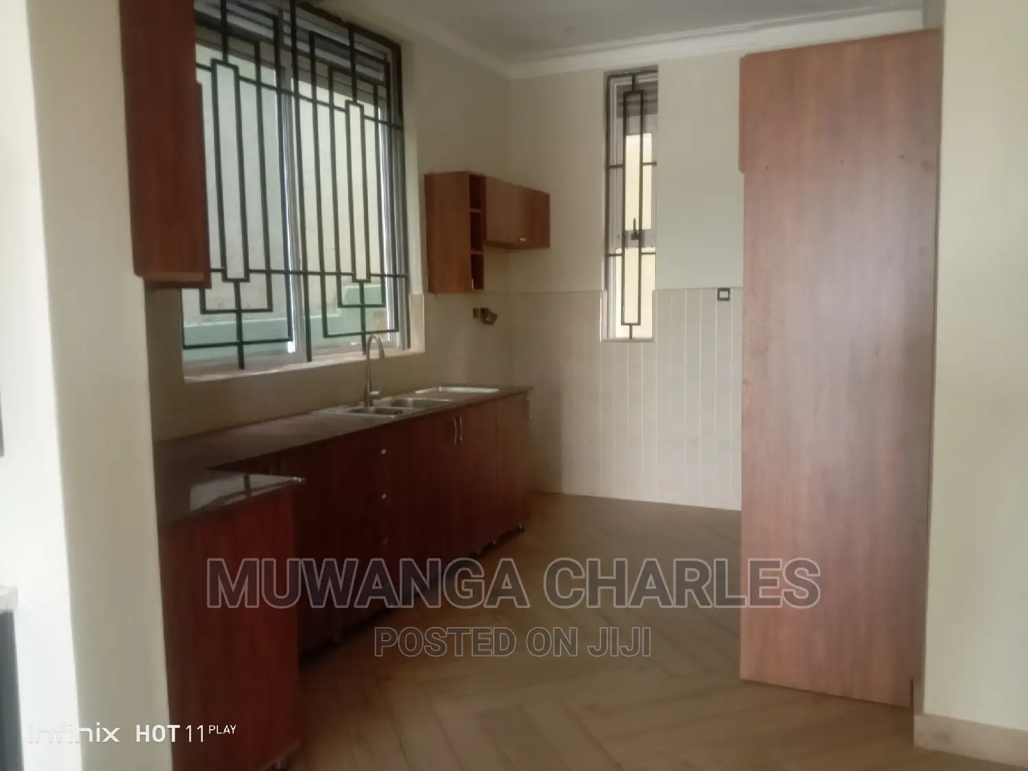 5bdrm Duplex in Fs Properties Ltd, Central Division for sale in Central Division
