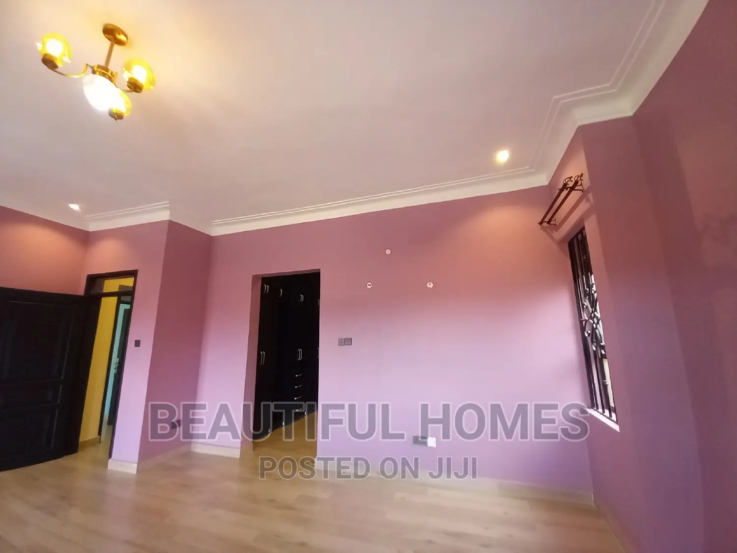 Furnished 6bdrm House in Kiwatule Posh, Nakawa for sale in Nakawa