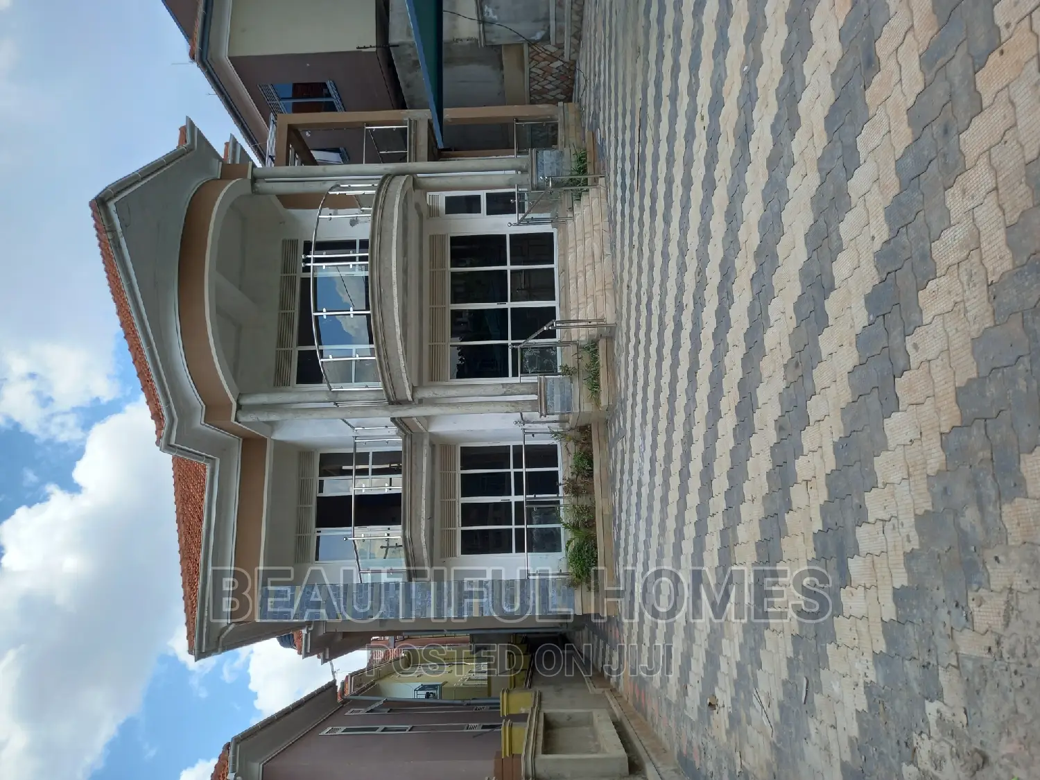 Furnished 5bdrm Mansion in Kyanja Posh, Nakawa for sale in Nakawa