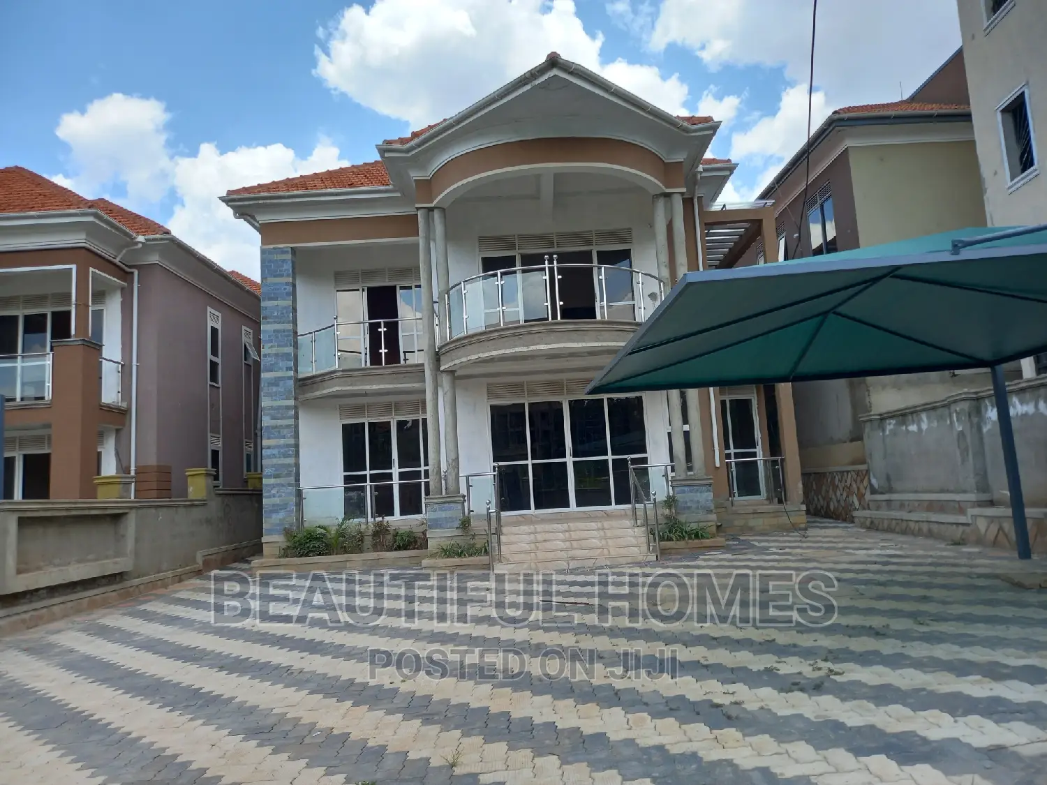 Furnished 5bdrm House in Kyanja, Nakawa for sale in Nakawa