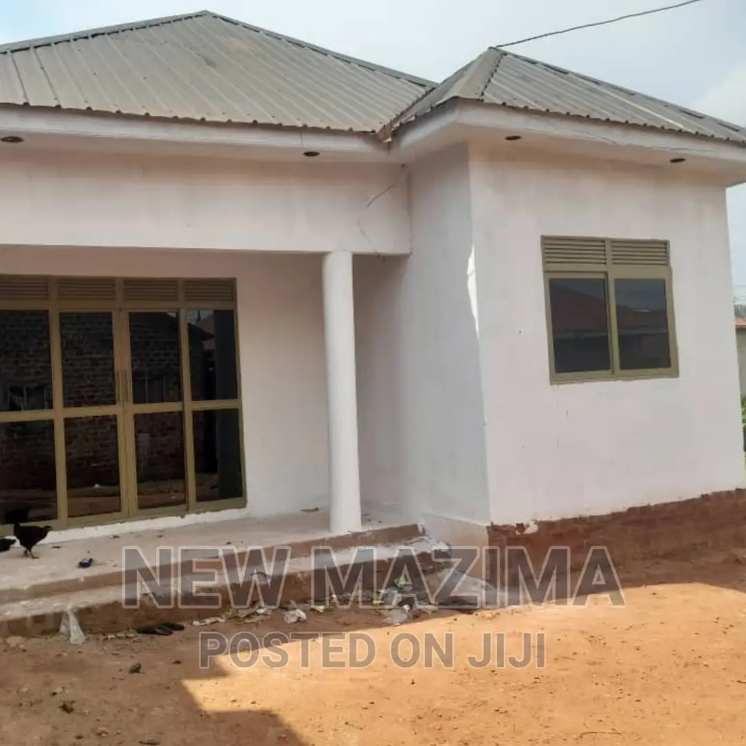 2bdrm House in Salaama Munyonyo, Central Division for sale in Central Division