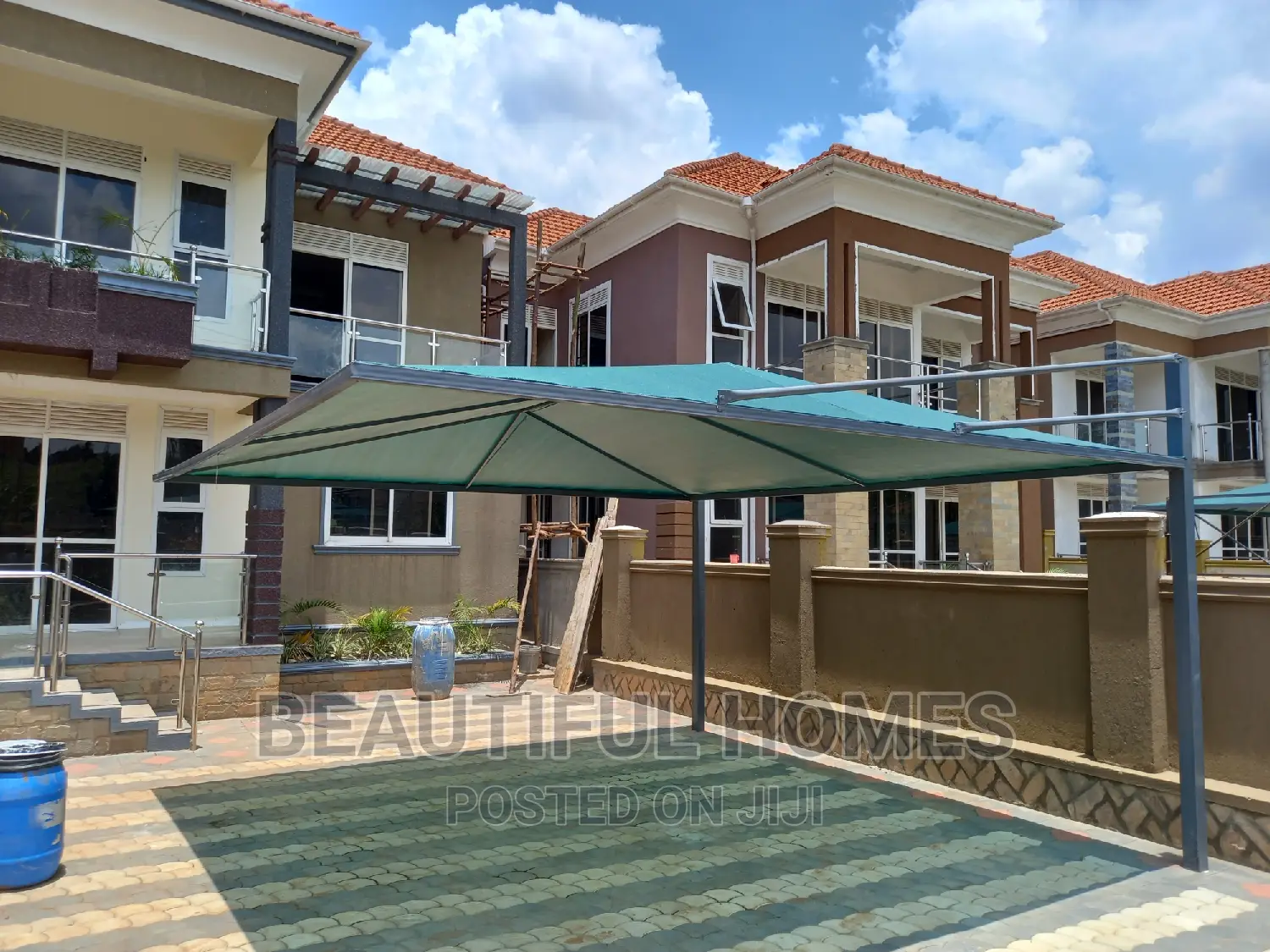 Furnished 6bdrm Duplex in Kyanja  Corporate, Nakawa for sale in Nakawa