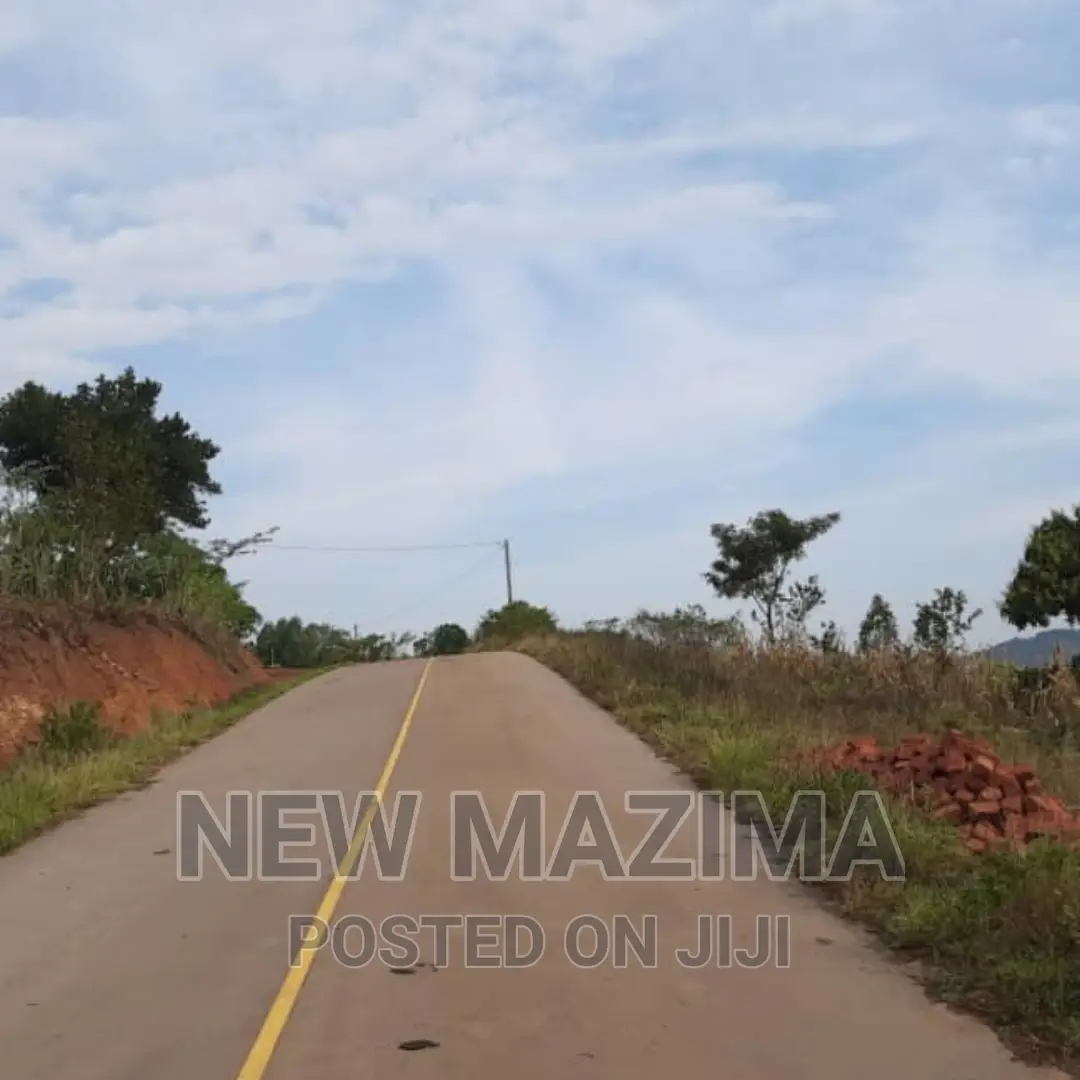 Veryhot 2acres Measurig Direct From Tarmac of Mpigi Mpabire in Central Division