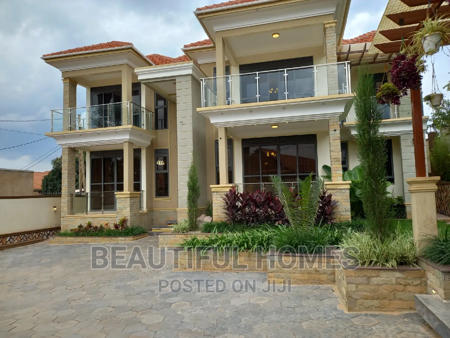 Furnished 6bdrm House in Kyanja Luxury, Nakawa for sale in Nakawa
