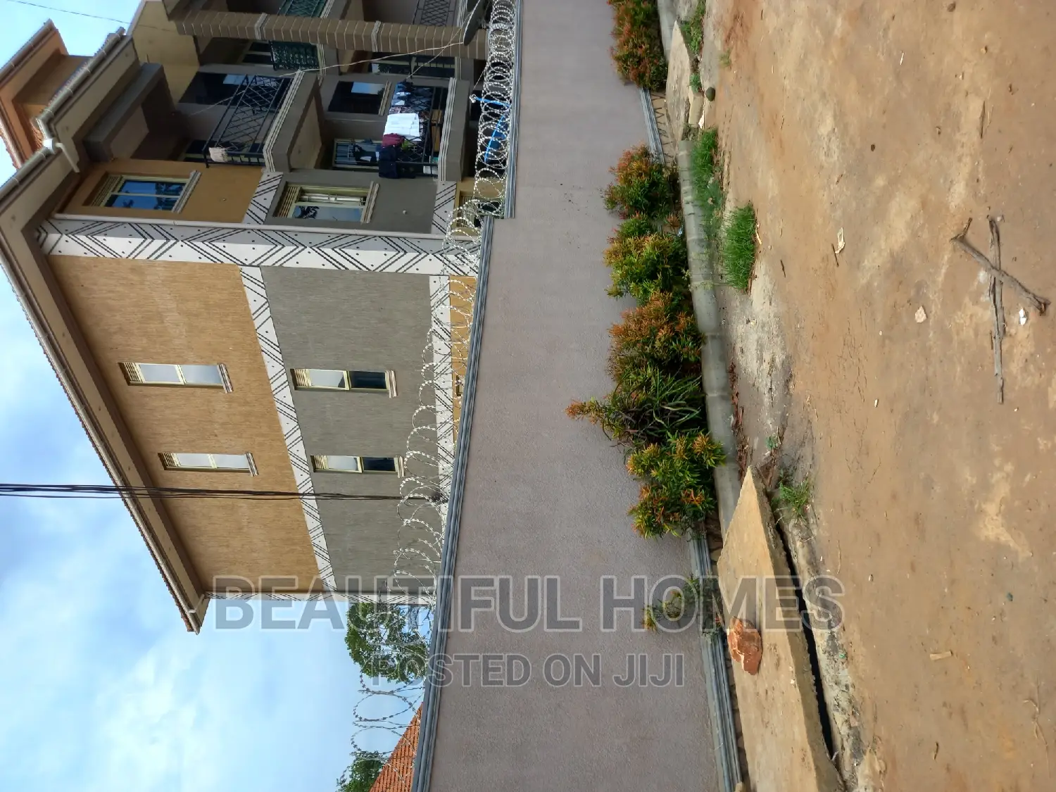 Furnished 2bdrm Apartment in Kyaliwajjara, Central Division for sale in Central Division