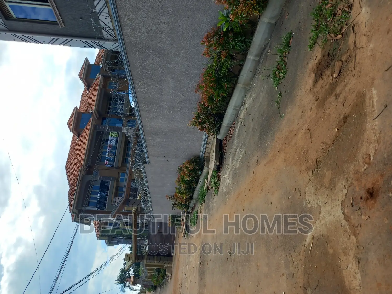 Furnished 2bdrm Apartment in Kyaliwajjara, Central Division for sale in Central Division