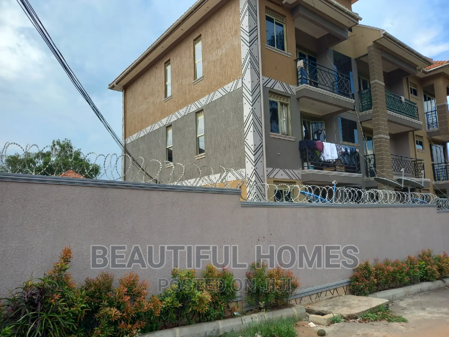 Furnished 2bdrm Apartment in Kyaliwajjara, Central Division for sale in Central Division
